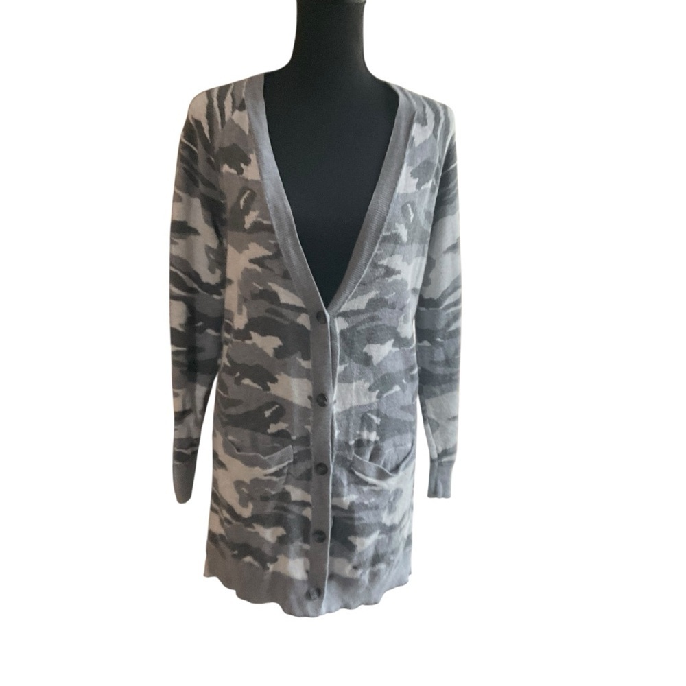 Lucky Brand Gray Camo Button Front Longline Cardigan XS - Picture 2 of 11